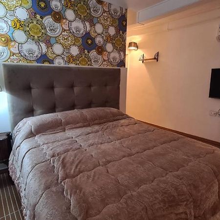 Hybris Campo De' Fiori Apartment Roma Ngoại thất bức ảnh