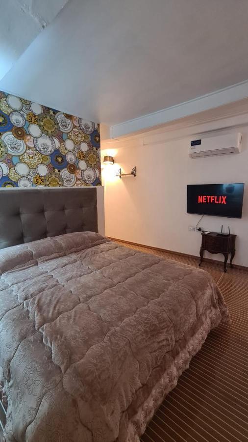Hybris Campo De' Fiori Apartment Roma Ngoại thất bức ảnh