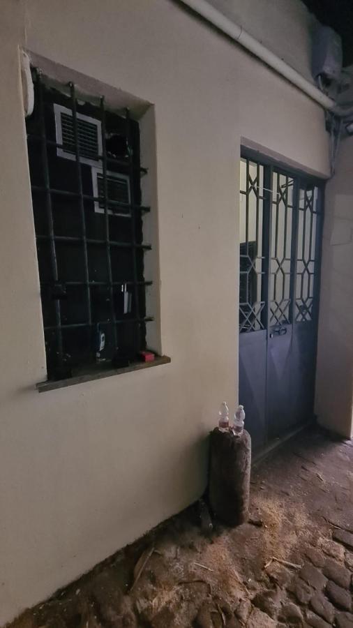 Hybris Campo De' Fiori Apartment Roma Ngoại thất bức ảnh
