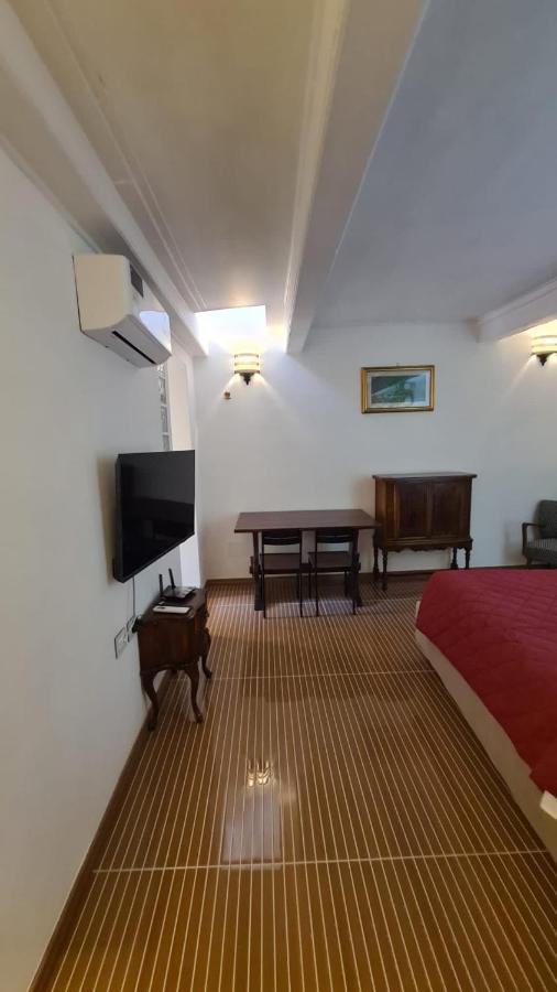 Hybris Campo De' Fiori Apartment Roma Ngoại thất bức ảnh